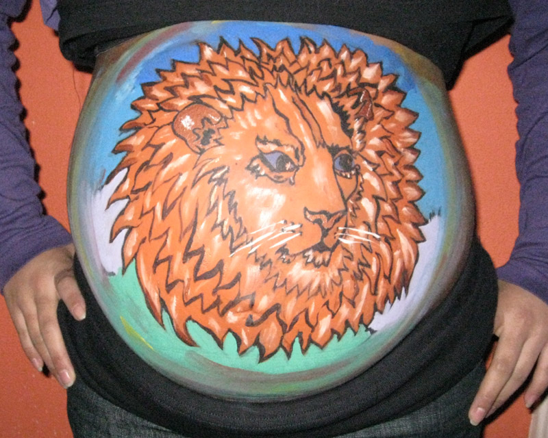 Bodypaint Zwanger leeuw